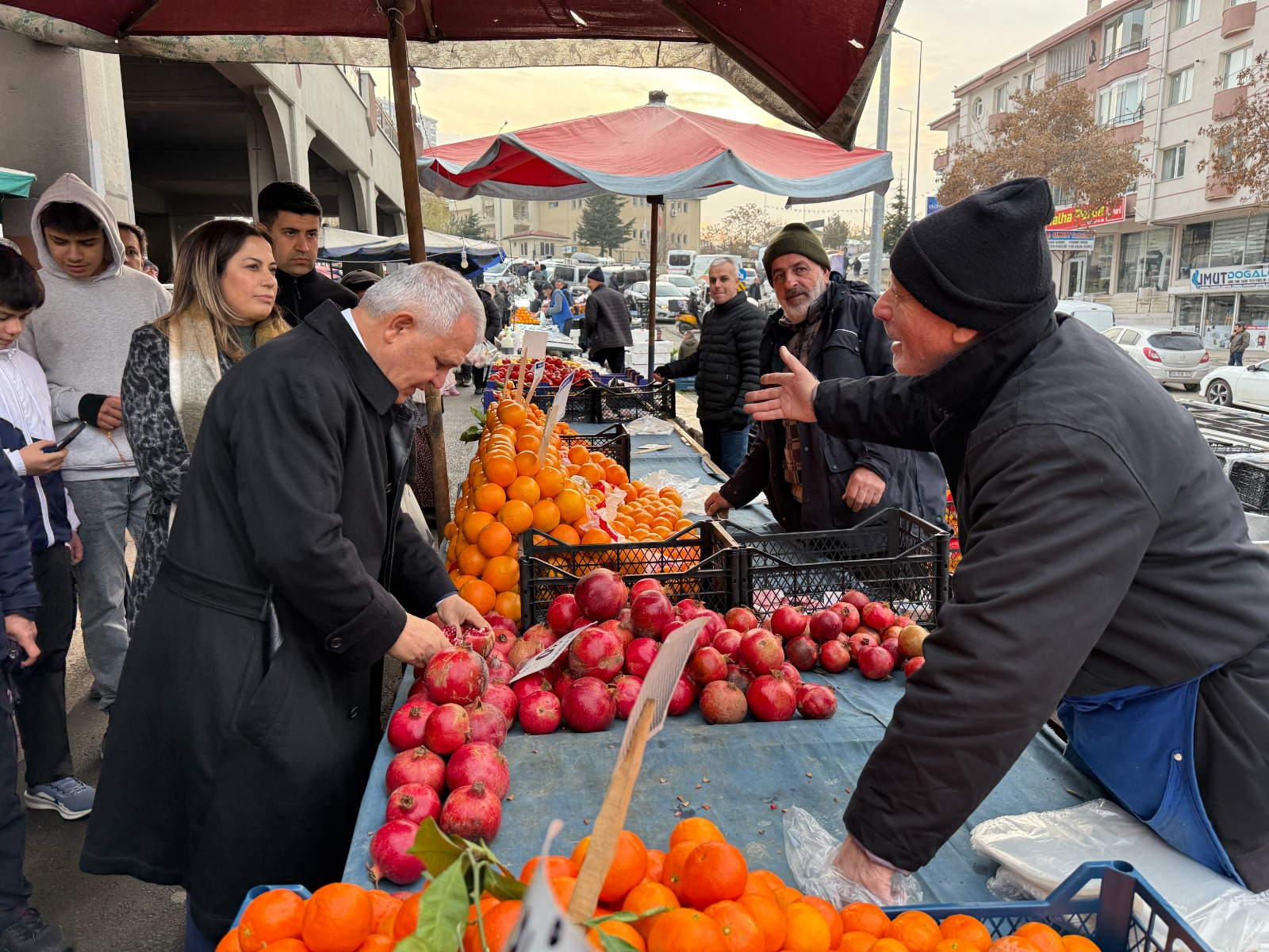 Veli Gündüz Şahin’den esnaf ziyareti